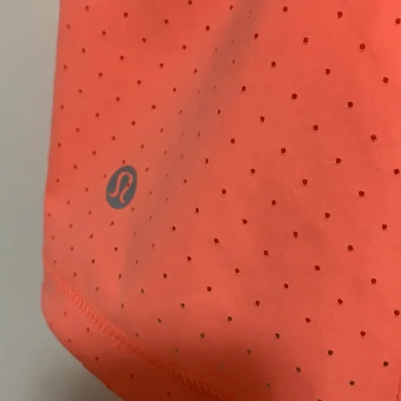 Lululemon Final Lap Short 2.5” - Pop Orange Sz 4 - Picture 6 of 11